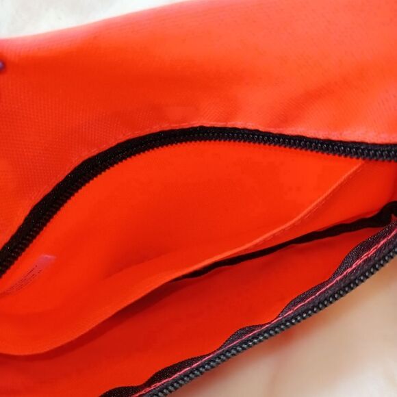 Pink Fanny Pack - Picture 4 of 4